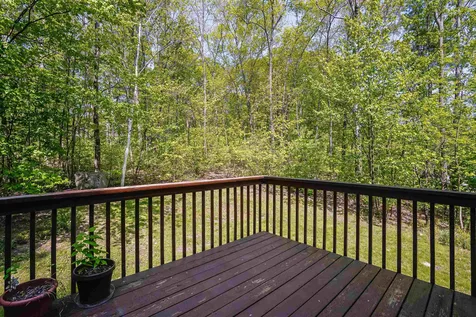 10 Joanne Drive Hooksett NH 03106
