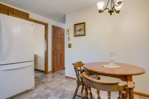 10 Joanne Drive Hooksett NH 03106