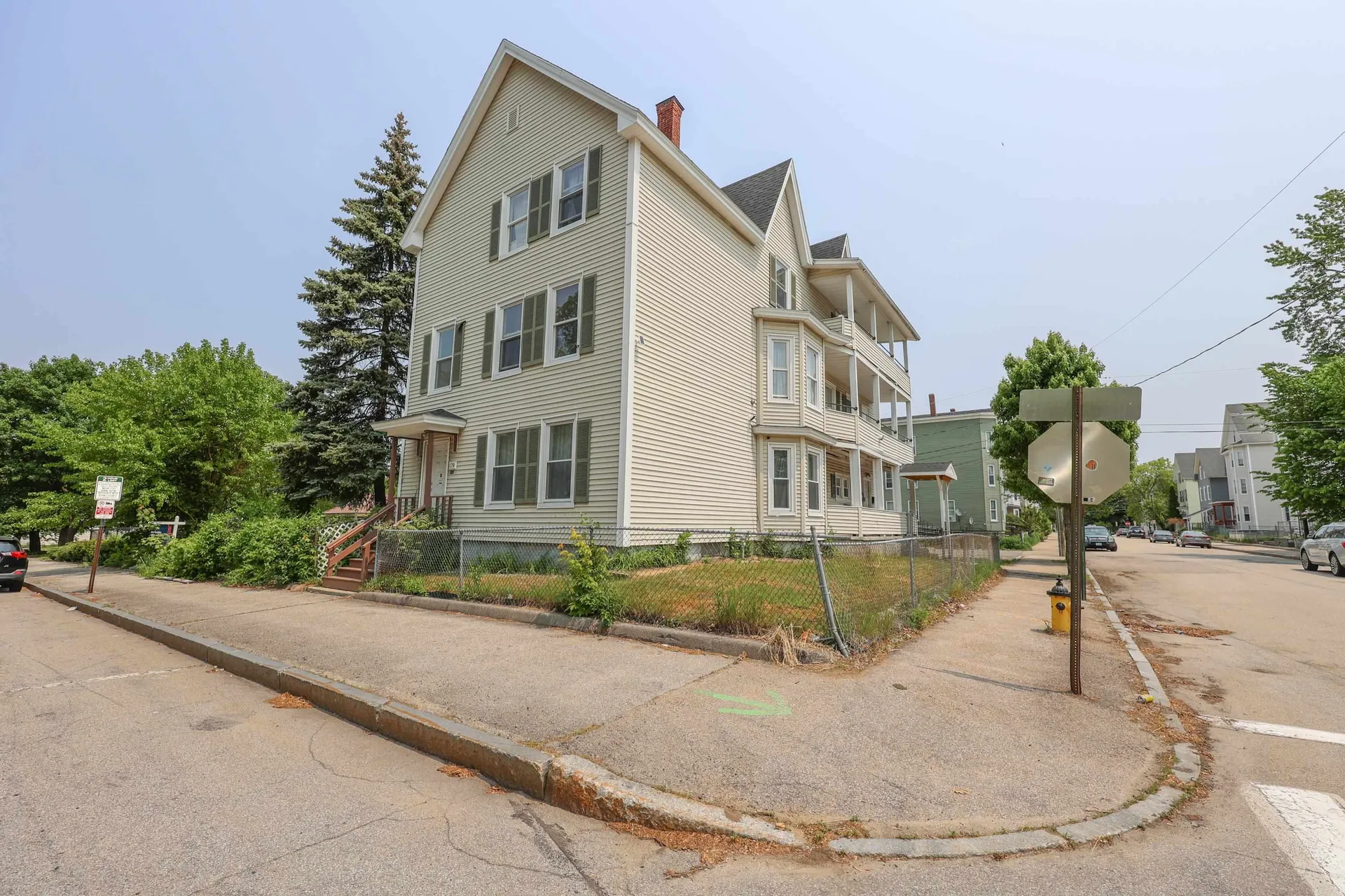 179 Pine Street Manchester NH 03103