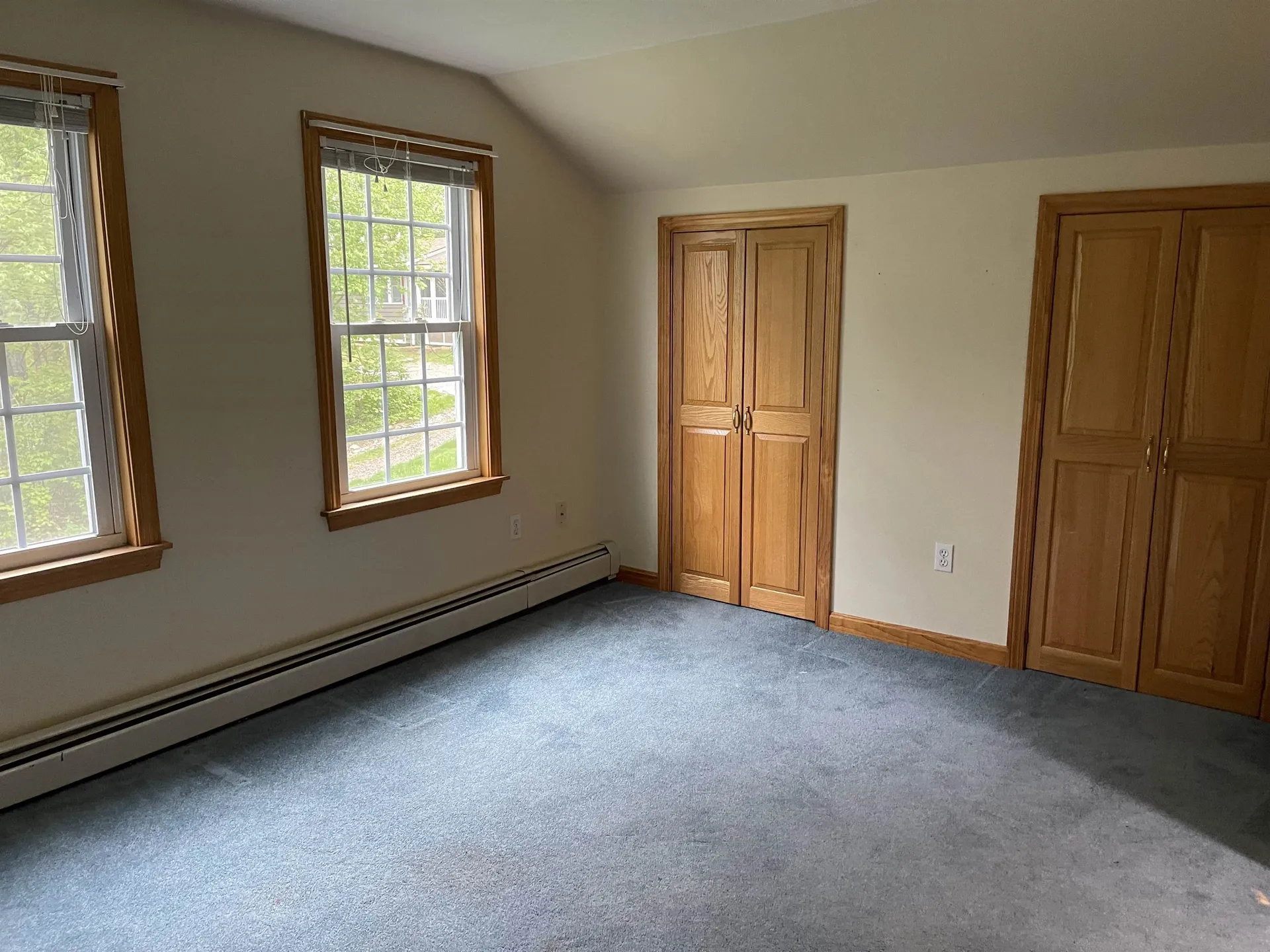 85 Railroad Avenue Alton NH 03810