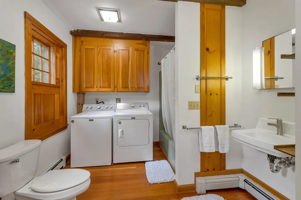 2 Bickford Lane Alton NH 03809