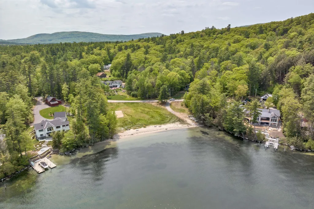 2 Bickford Lane Alton NH 03809