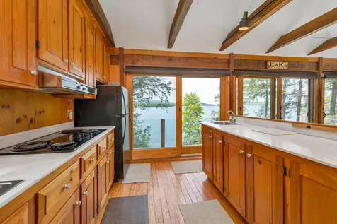 2 Bickford Lane Alton NH 03809