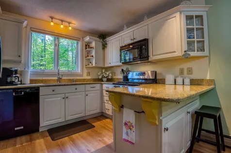 47 Nearledge Road Conway NH 03860