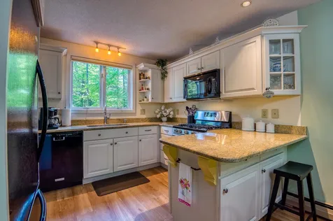 47 Nearledge Road Conway NH 03860