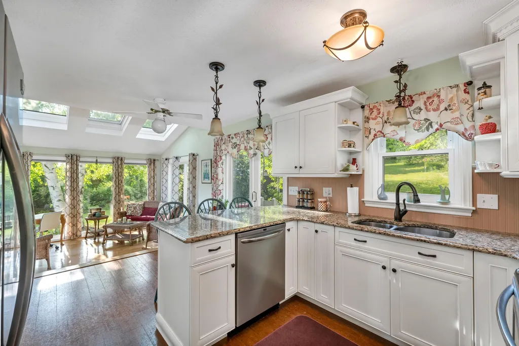30a Ledgewood Drive Goffstown NH 03045