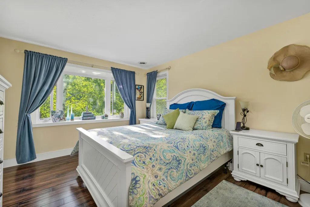 30a Ledgewood Drive Goffstown NH 03045