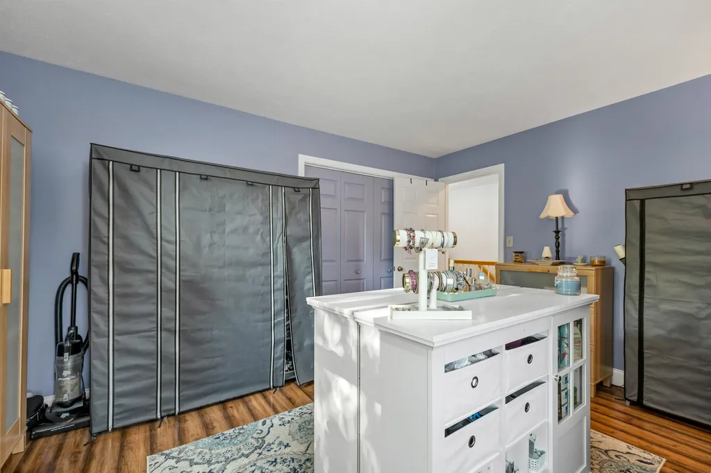 30a Ledgewood Drive Goffstown NH 03045