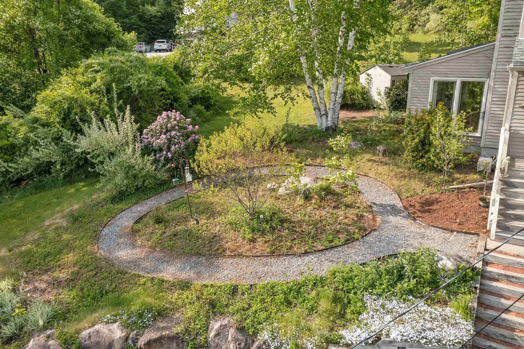 30a Ledgewood Drive Goffstown NH 03045