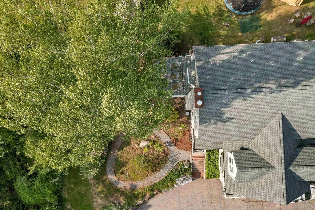 30a Ledgewood Drive Goffstown NH 03045