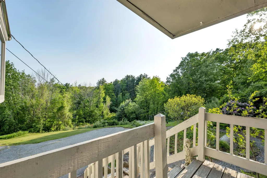 30a Ledgewood Drive Goffstown NH 03045