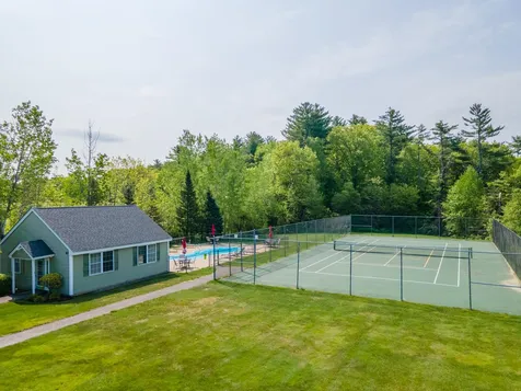 11 Sullivan Way Laconia NH 03246