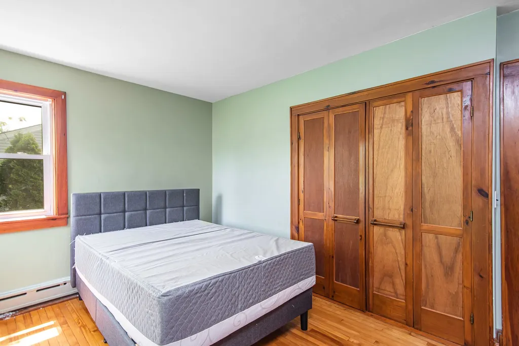 20 Peterson Terrace South Burlington VT 05403