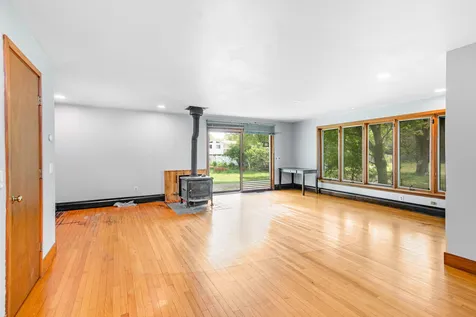 20 Peterson Terrace South Burlington VT 05403