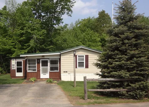 344 Old Lake Shore Road Gilford NH 03249
