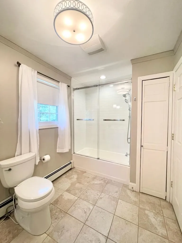 22 Sandy Brook Lane Londonderry NH 03053