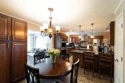 22 Sandy Brook Lane Londonderry NH 03053