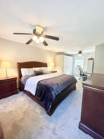 22 Sandy Brook Lane Londonderry NH 03053