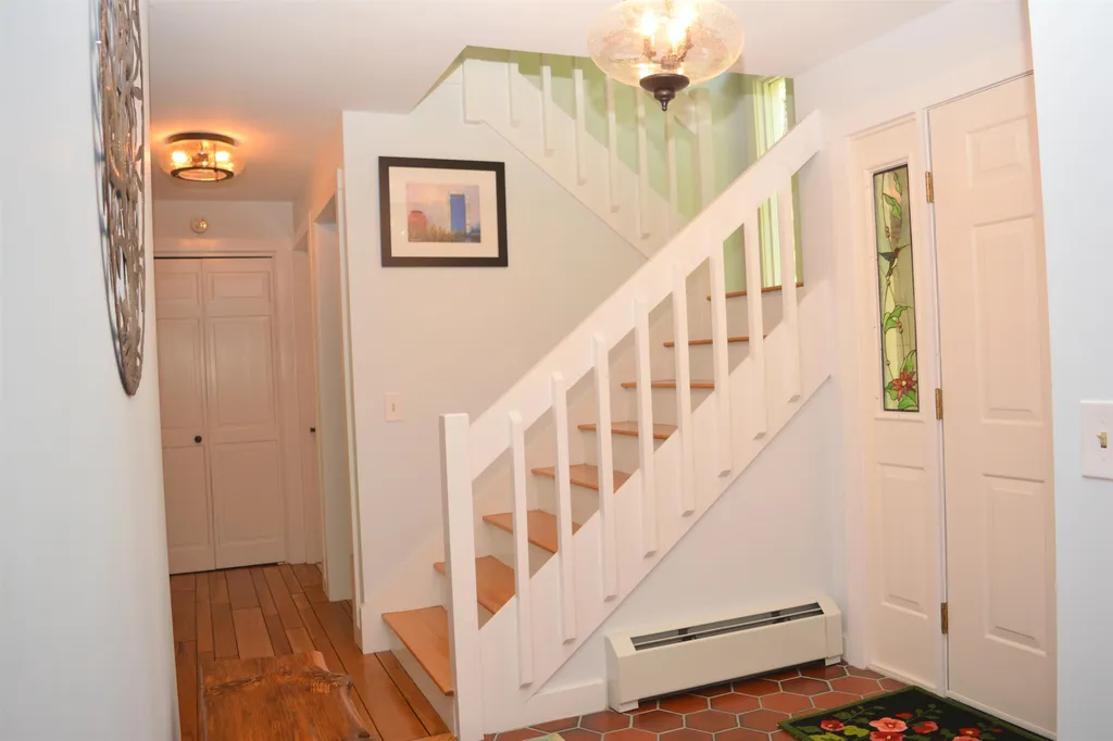 27 Fairway Drive Grantham NH 03753