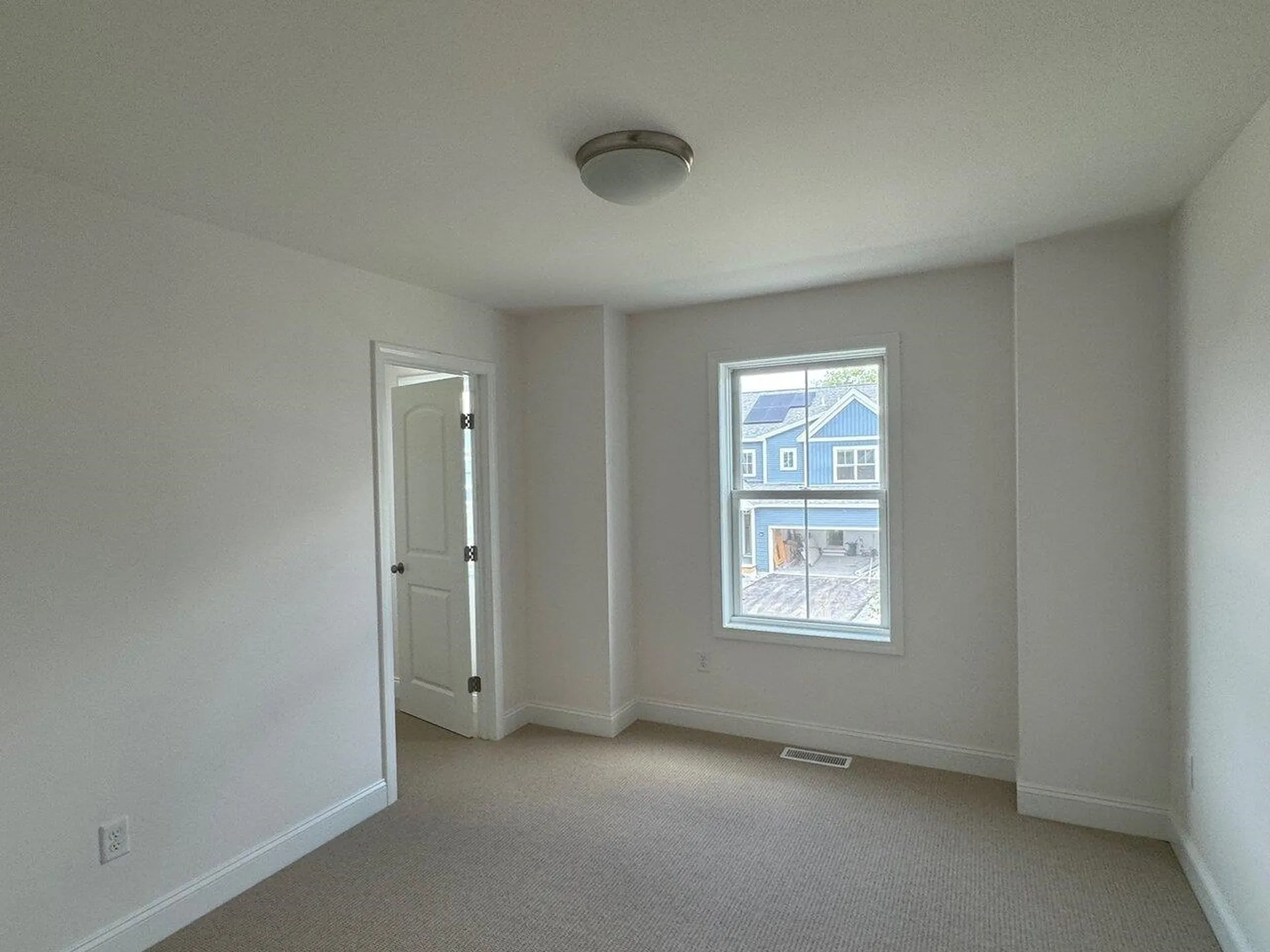 69 Leo Lane South Burlington VT 05403
