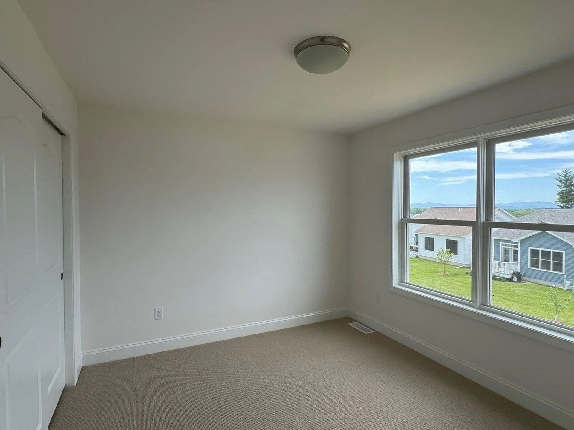 69 Leo Lane South Burlington VT 05403