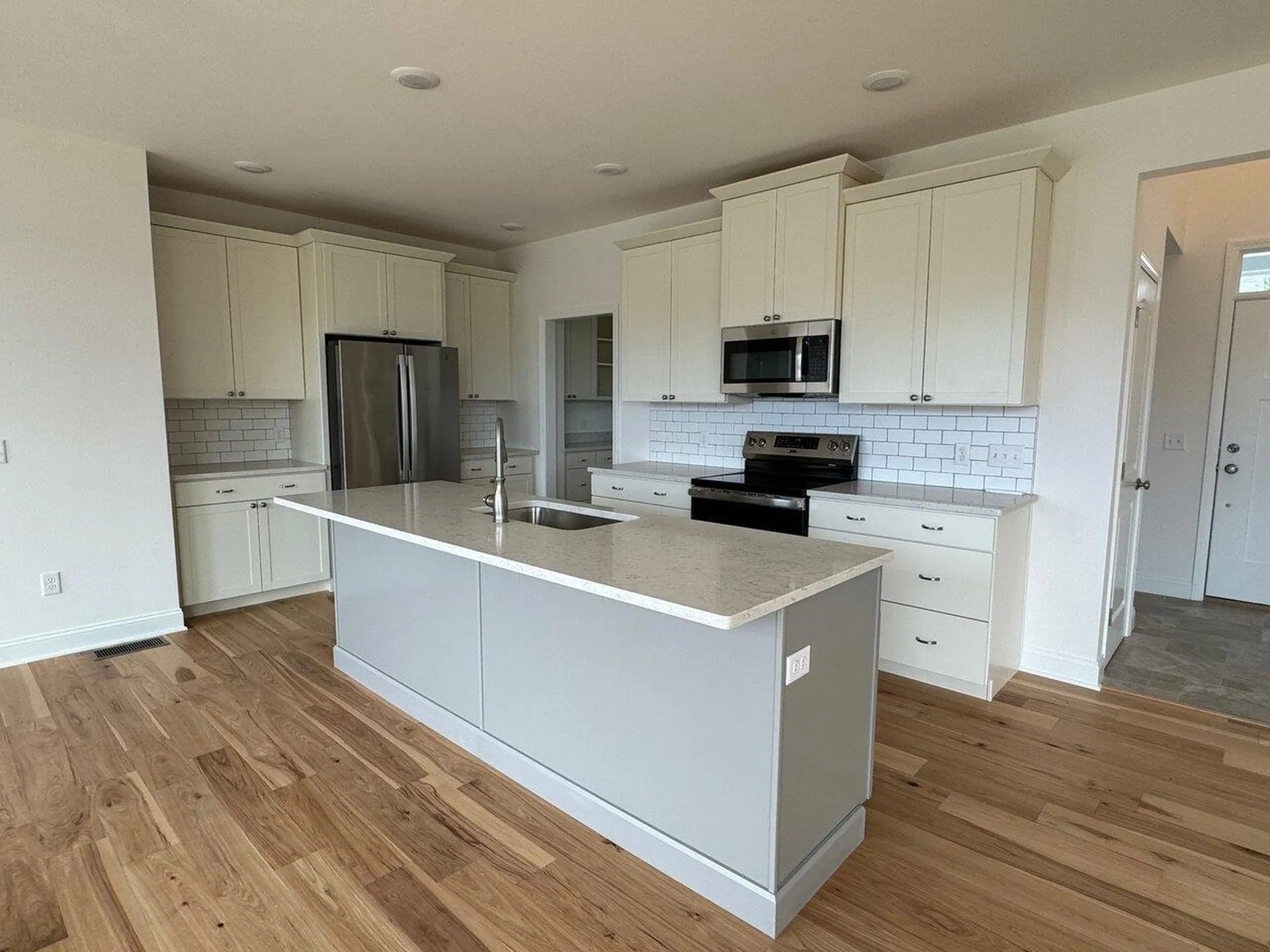 69 Leo Lane South Burlington VT 05403