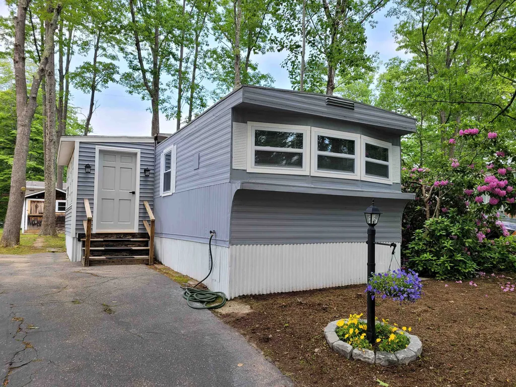 316 Friar Tuck Drive Exeter NH 03833
