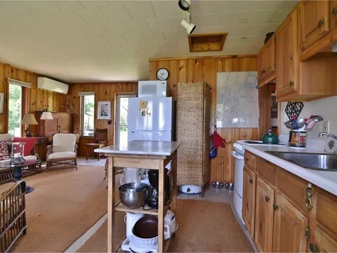 17 Mountain View Lane North Hero VT 05474