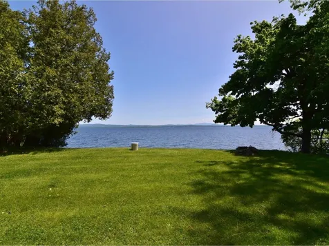 17 Mountain View Lane North Hero VT 05474