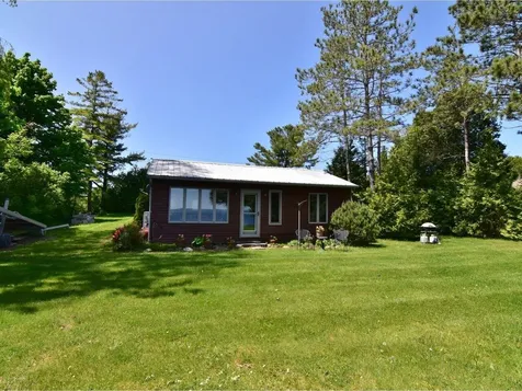 17 Mountain View Lane North Hero VT 05474