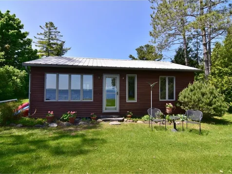 17 Mountain View Lane North Hero VT 05474