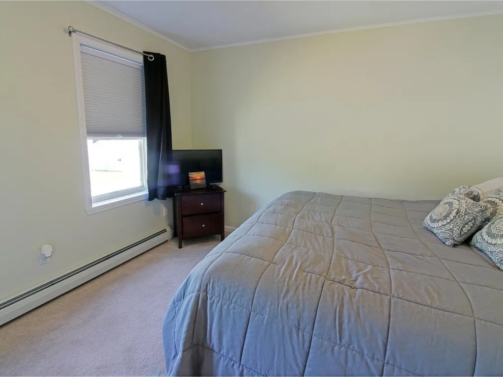 48 Colonial Road Fairfax VT 05454