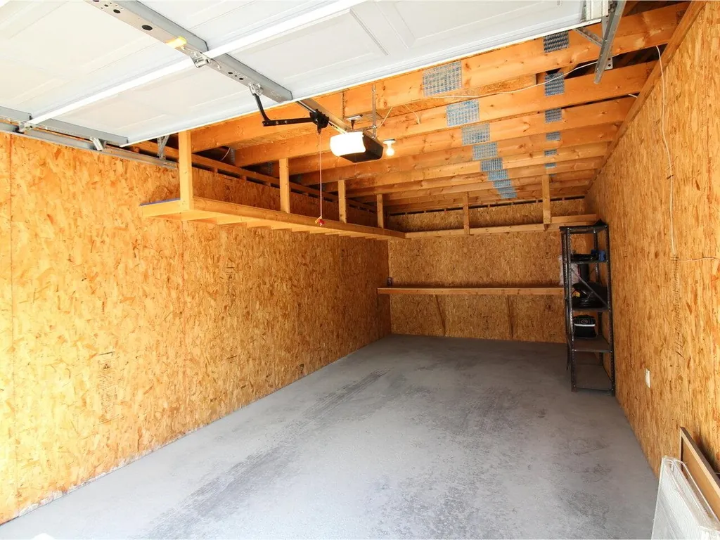 48 Colonial Road Fairfax VT 05454