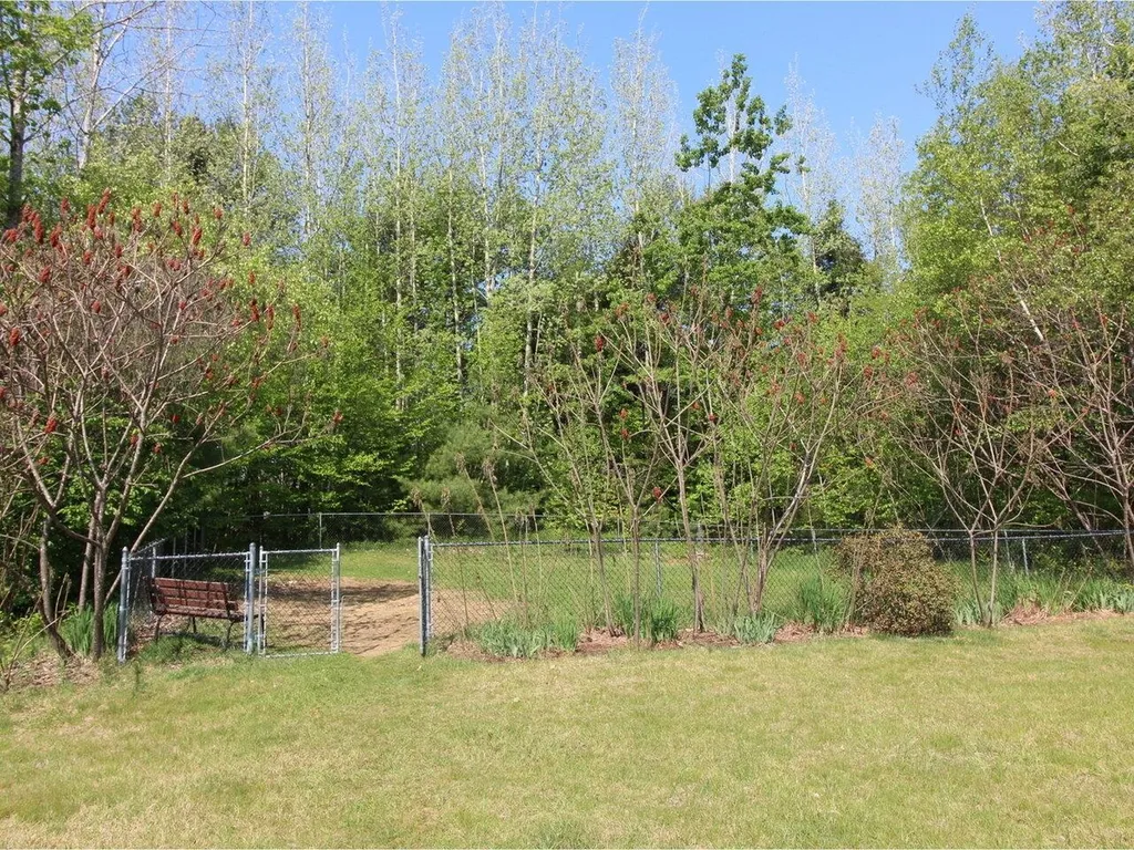 48 Colonial Road Fairfax VT 05454
