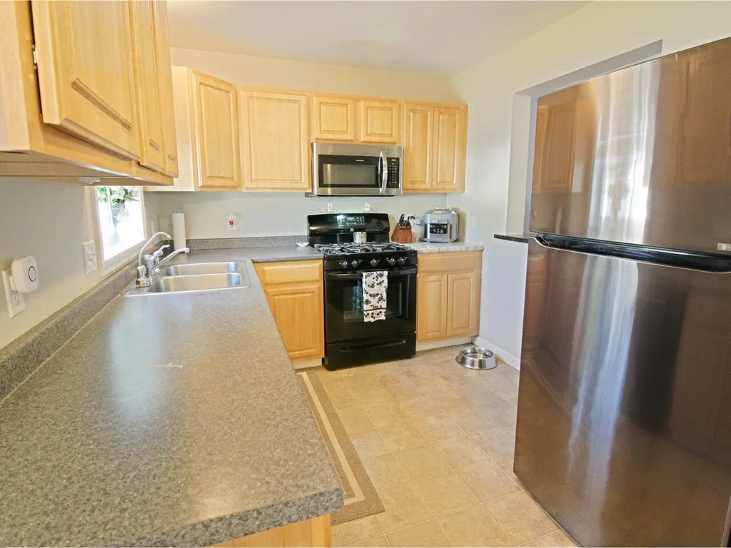 48 Colonial Road Fairfax VT 05454
