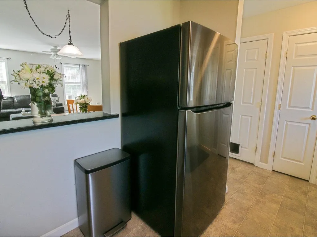48 Colonial Road Fairfax VT 05454