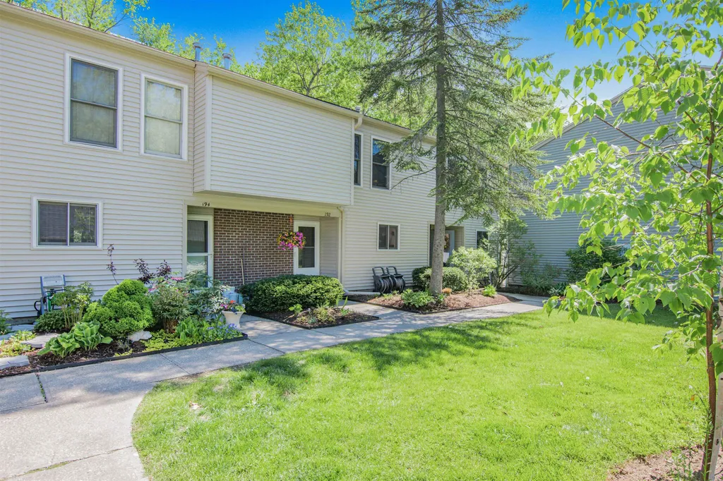 192 Locust Hill Road Shelburne VT 05482