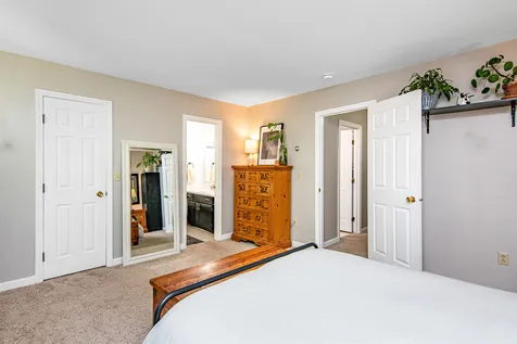 192 Locust Hill Road Shelburne VT 05482