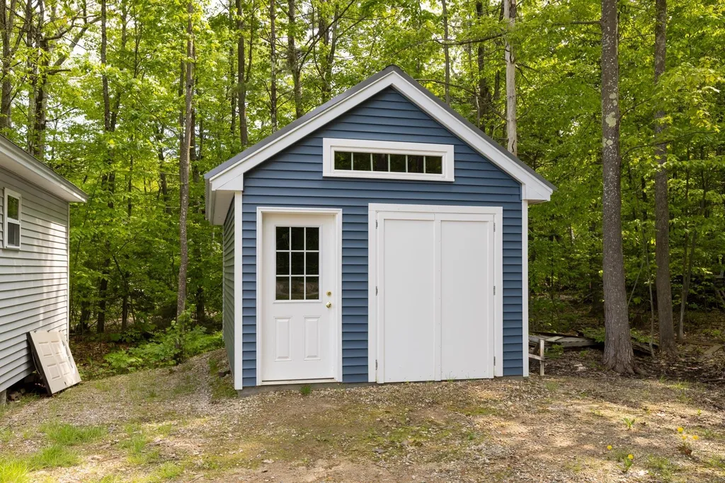 98 Governors Road Milton NH 03851