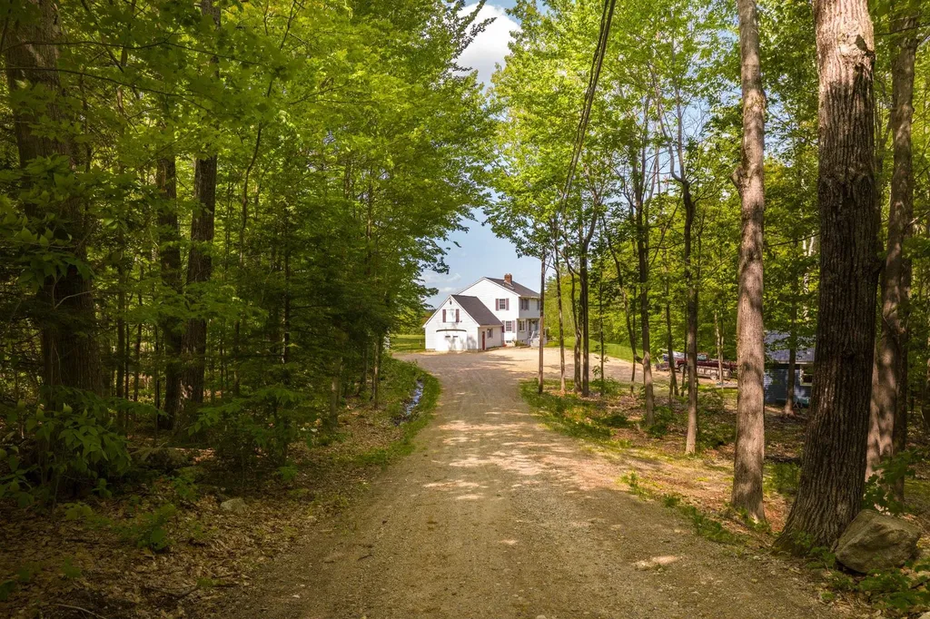 98 Governors Road Milton NH 03851
