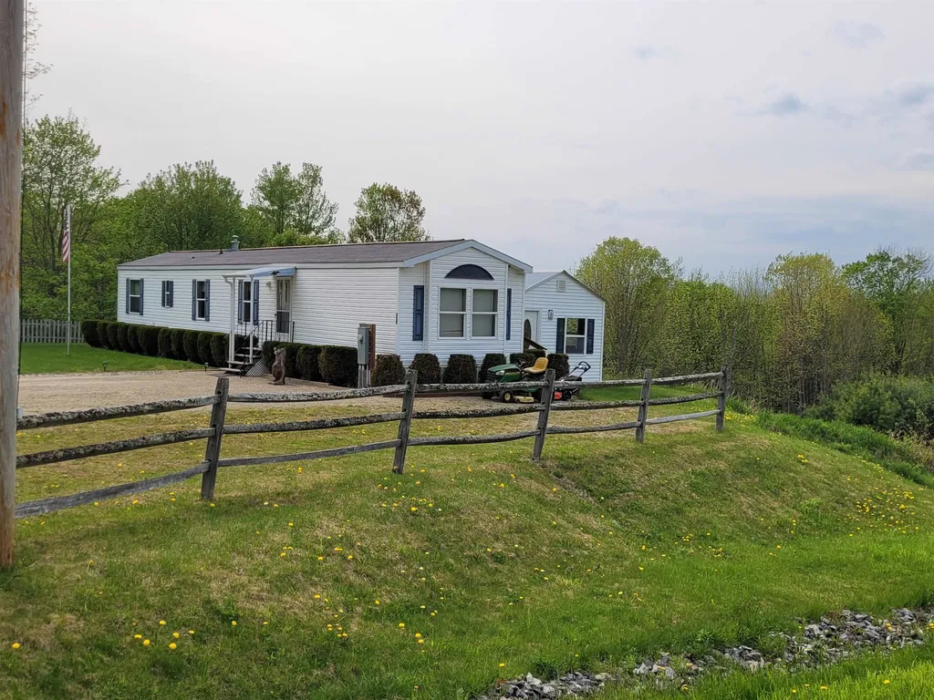 755 County Road Haverhill NH 03774