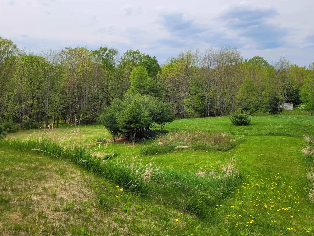 755 County Road Haverhill NH 03774