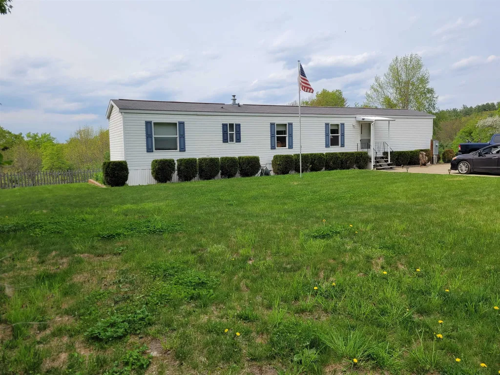 755 County Road Haverhill NH 03774
