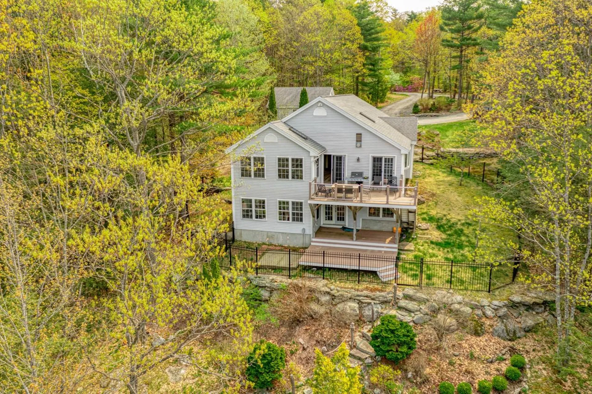 84 Upper Pratt Pond Road New Ipswich NH 03071