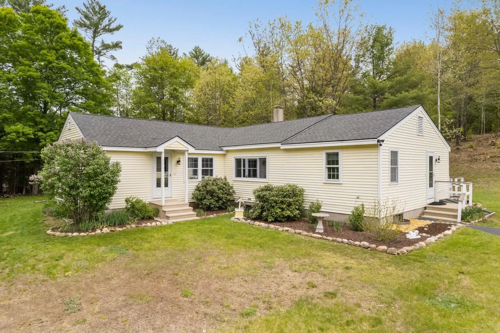 358 Deer Meadow Road Webster NH 03303