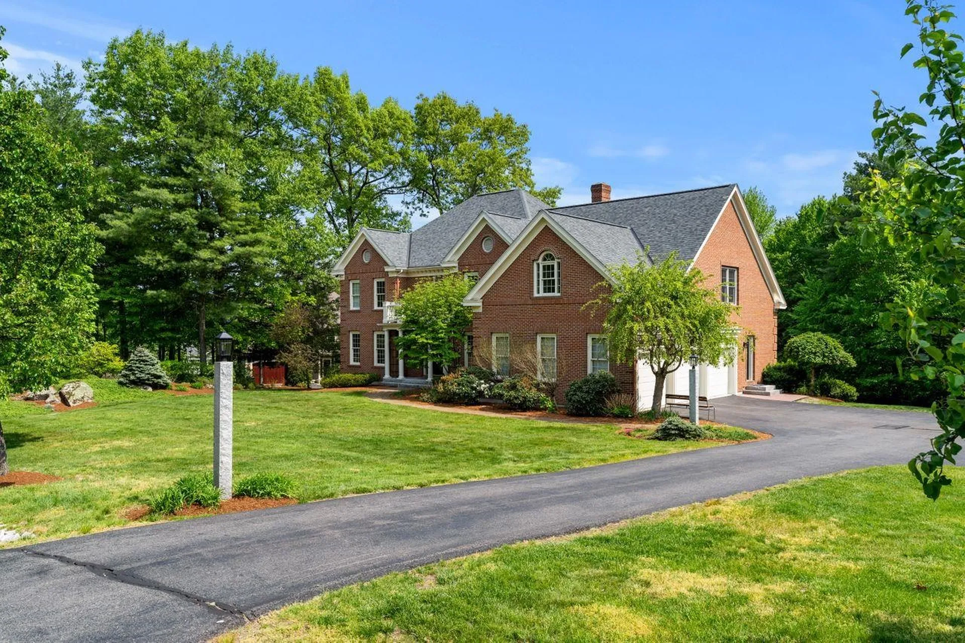 56 Rolling Woods Drive Bedford NH 03110