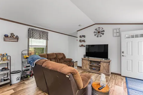 260 Waverly Circle Colchester VT 05446