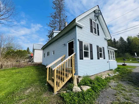 2947 Vt Route 122 Sheffield VT 05866