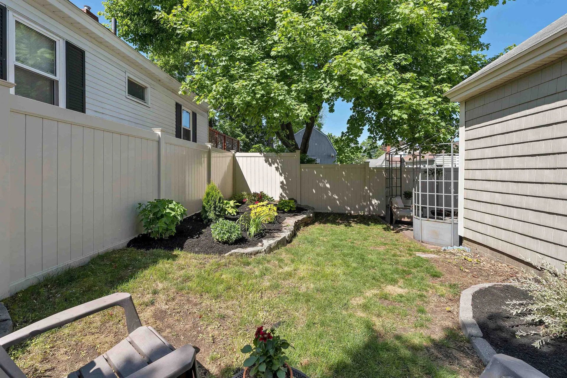 1197 Somerville Street Manchester NH 03103