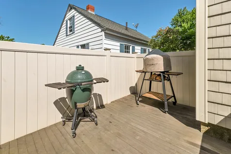 1197 Somerville Street Manchester NH 03103